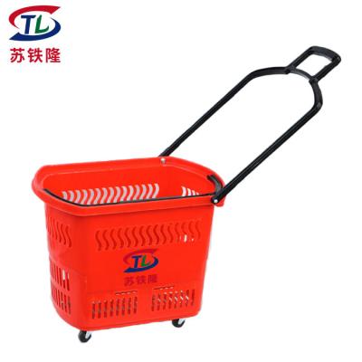 China Factory Hot Selling HDPP Plastic Shopping Basket Pet Carrier Wheel for Pull Rod Plastic Basket for sale