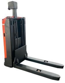 Κίνα 1500kg AGV Αυτοματοποιημένο οχήμα AGV Reach Truck CURTIS Ελέγχος οδήγησης προς πώληση