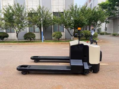 China 10000 kg Maximum Load Capacity Electric Pallet Truck with 48V 300AH Battery Capacity for sale