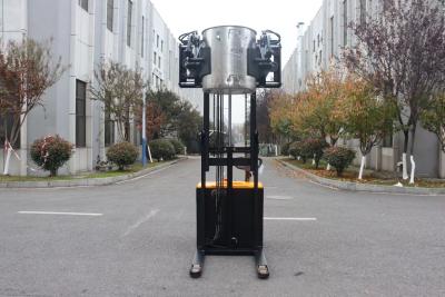 Κίνα Electric Stacker  With  Gripping  Barrel  Clamping Weight 300 KG Lifting Height  2 Meters προς πώληση