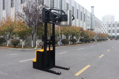 중국 Electric Stacker Forklift Truck  With  Gripping  Barrel  Clamping  Battery Capacity 24V240AH Three -way Manual Valve 판매용