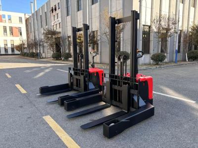 China Non Standard Electric Pallet Stacker Jack Electric Warehouse Forklift 3000 KG Rated Load Weight for sale