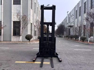 China Narrow Aisle Reach Forklift 1.5 Ton 1500 kg  Height 7000 mm Lead Battery 48V300AH for sale