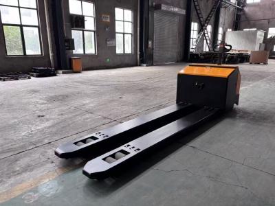 China Electric Pallet Truck Battery Capacity  48V 400AH Uniform Load Capacity 12000 KG for sale