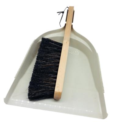 China Sustainable Natural Horse Hair Table Brush and Wooden Dustpan Set for sale