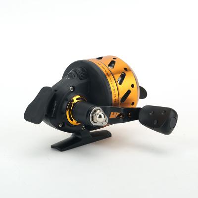 China Professional Fishing Reel Catapult Shooting Fish Catapult Fishing Slingshot Closed Wheel for sale