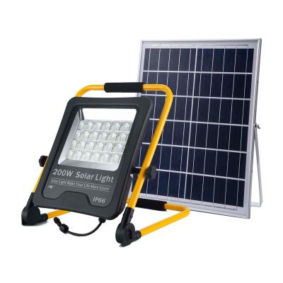 China Waterproof IP65 50-100w Garden Led Outdoor Flood Light Solar Aluminum Alloy Portable Rechargeable Flood Light for sale