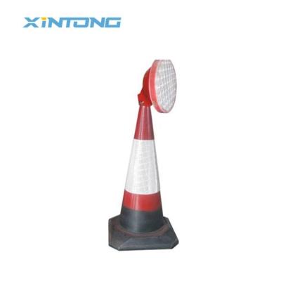 China City Road XINTONG LED Solar Turning Roadside Burst Flash Warning Traffic Light for sale