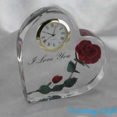 China Europe Rose Flower Wedding Heart Crystal Clock for Wedding Guests for sale