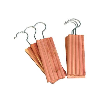 China Europe Yisidikao Moth Proof Cedar Shaped Block Wooden Cedar Wooden Blocks With Hook for sale