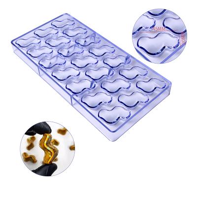 China Sustainable Wave Shape 21 Cavity Fondant Cake Candy Molds 3D Clear Plastic Chocolate Mold For Baking for sale