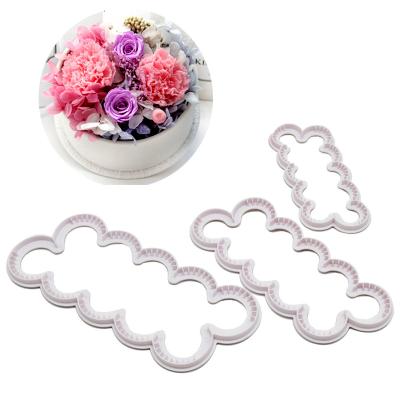 China 3pcs Viable Integrated Rose Flower Cutter Plastic Sugar Cake Mold Sugar Cookie Cutter Mold for sale