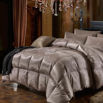 China Home All Season Glamorous Luxurious Hollywood Gary Jacquard Pattern Comforter Goose Down Duvet For Bedroom for sale