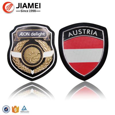 China Custom Factory Price 3D Soft PVC Badge Pin Hard Enamel Lapel Pin for sale