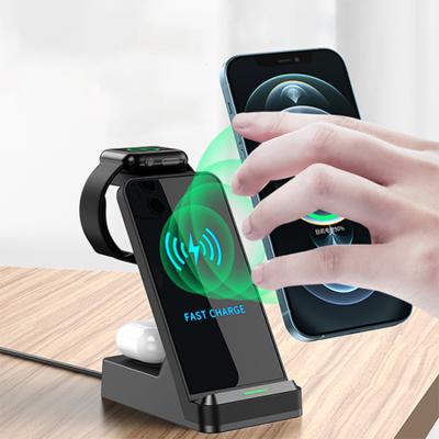 China New Design Mobile Phone UUTEK H15 Wireless Charger 20.5w Max Standup 3 in 1 Wireless Charger for sale