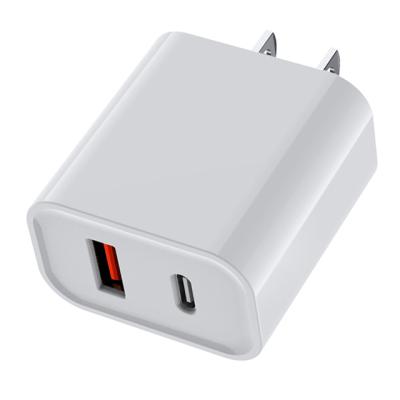 China 2021 New Arrival Mobile Phone UUTEK W18A092 Fast Charging Wall Socket For Type-C USB And PD 18W Output for sale