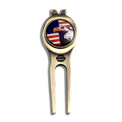 China Wholesale Logo Golf Divot Tool Custom Golf Repair Divot Tool Golf Magnet Clip Metal Golf Ball Marker for sale