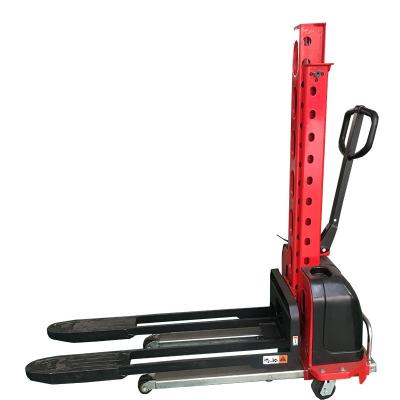 China Garment Shops Autonomous Lifting 0.5T Semi Electric Stacker ZTS-05 1300mm Self Pallet Loading Lift (Semi-Electric) for sale