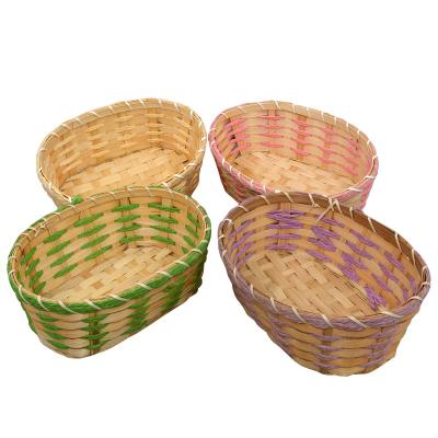 China Handwoven Portable Storage Baskets Huangtu Easter Basket Festival Decoration Mini Party Decorative Bamboo Christmas for sale