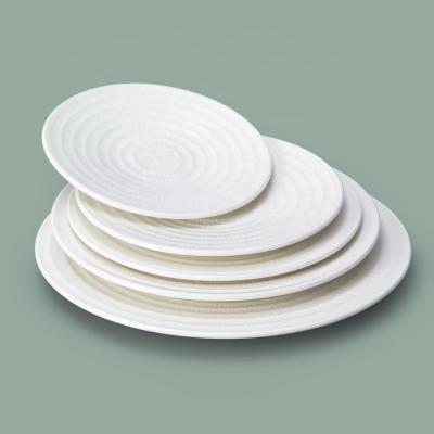 China Reliable Wholesale Reliable Unique Design Wear Resistant Cheap China Factory Hotel White Dinnerware Set for sale