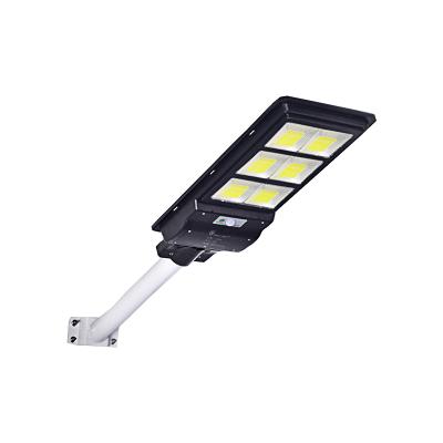 China 150W Solar Powered Outdoor Road Street Playground IP65 Waterproof Led Solar Street Light for sale