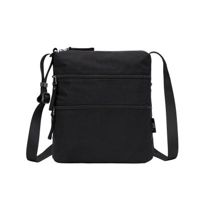 China Lady Wholesale Waterproof Oxford Shoulder Bag Fashion Sports Bags For Women for sale