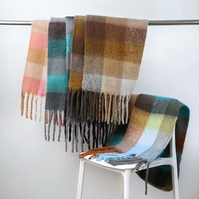 China Autumn winter square casual chic elegant plaid knit scarf with fringes edge for women for sale