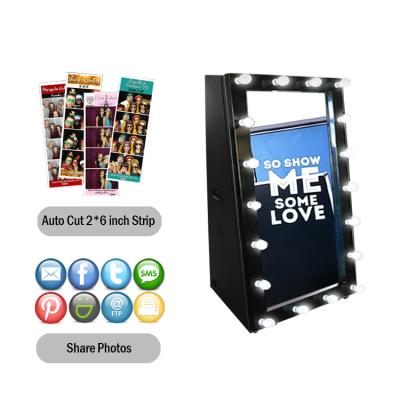 China 60 Inch Mirror Smart IR Photobooth Indoor Portable Touch Screen for sale