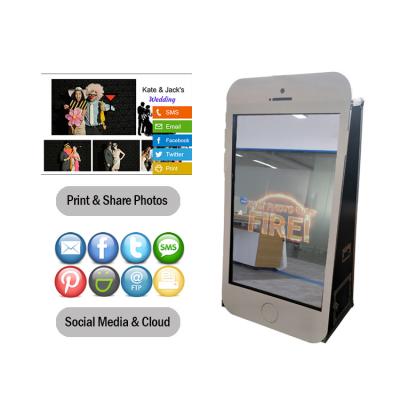 China Indoor Tell Cheese Touch Screen Mirror Photo Booth Kiosk for sale