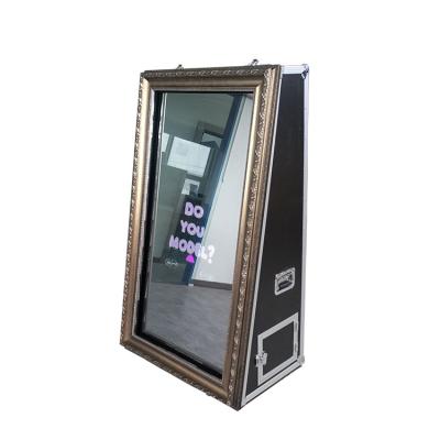 China Magic 65 Inch Aluminum Touch IR Touch Selfie Border Mirror Photo Booth for sale