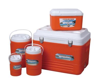 China Waterproof 2022 Hot Selling 1L 3L 8L 45L Cooler Box Set Portable Beer Cooler Food Set Box for sale