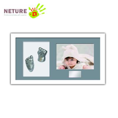 China Europe Baby Toys Footprint Molding Kit Eco-friendly Material 3D Molding Kit Handprint Kit Baby Shower Gifts for sale