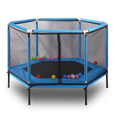 China Modern Cheap Indoor Trampoline For Kids Safety Fence Nets Kids Round Trampoline for sale