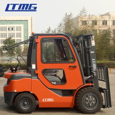 Cina Side Shift 3 .5 Ton Gas Powered Forklift , 4 Wheel Drive Forklift With Cabin in vendita