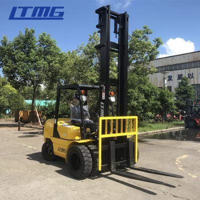 China Portable Industrial Counterbalance Forklift Isuzu Engine 500mm Load Center for sale