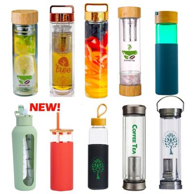 China 2021 new item stocked glass water bottle with silicone sleeve handle bamboo lid silicone glass water bottle with custom logo for sale