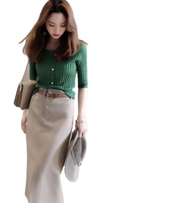 China Breathable Full Striped Knee Length Khaki H Shaped Skirt With Crisp Front Button Decoration For Fall for sale