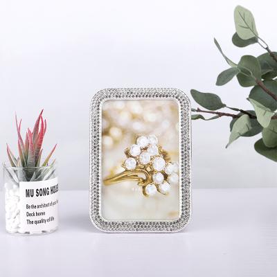 China European and American creative home view Diamond Metal Photo Frame decorative photo platform photo frame for sale