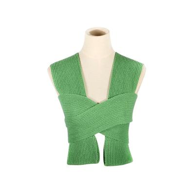 China Women's Breathable Sweater I-shaped Short V-Neck Full Autumn Green Vest For Women for sale