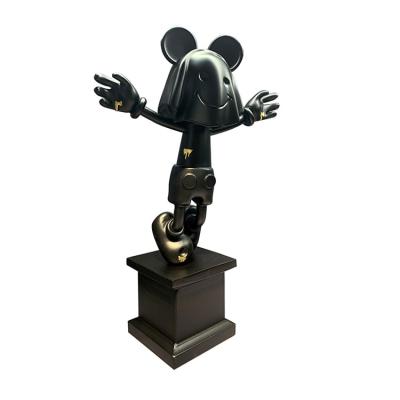 China China Custom Hot Sale Cartoon Doll Artwork Resin Statue Fingering Electroplating Sculpture for sale