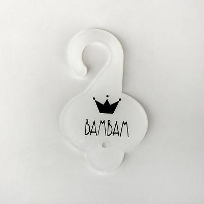 China OEM ODM 1.8g White Plastic Hooks Silver Foiling Logo for sale