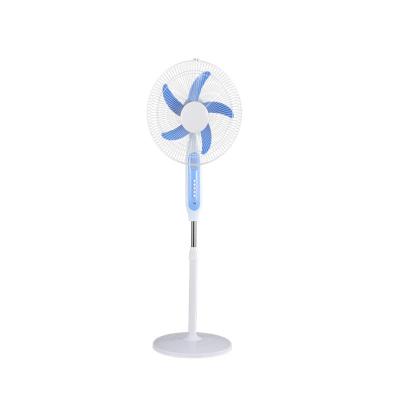 China Energy Saving Rechargeable Solar Fan Photovoltaic Panels Stand Fan Polycrystalline Silicon Hot Sale 16 Inch Plastic Mechanical CE White Floor for sale