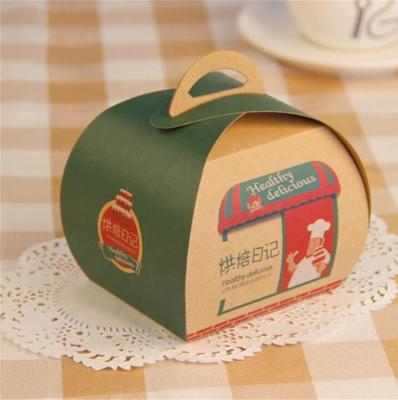 China Recyclable Take Out Brown Paper Food/Dessert/Mousse/Pastry Favor Wrapping Paper Box/Custom Design Slice Printing With Handle for sale