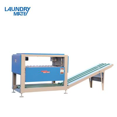 China /neat/ Energy saving 3300mm/3300mm laundry flatwork folder machine high speed sheet laundry LWL: 3646*3100*1780 for sale