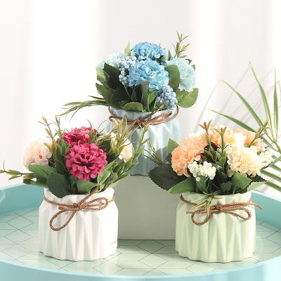 China Bulk Tissue Silk Hydrangea Artificial Flowers The Artificial Plastic Flower Decoration for sale