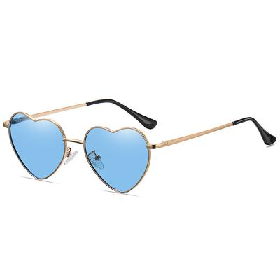 China Retro Love Metal Sunglasses Vintage Fishing Sunglasses Cute Heart Friends Multicolor Glass Spring Leg Polarized Sunglasses for sale