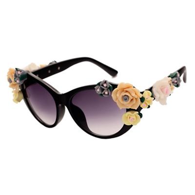 China Fashion Sunglasses Factory Outlet Vintage Flower Sunglasses Baroque Women for sale