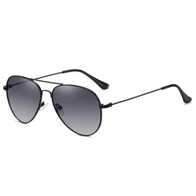 China Fashion sunglasses manufacturers wholesale 3023 metal men's driving sunglasses for sale