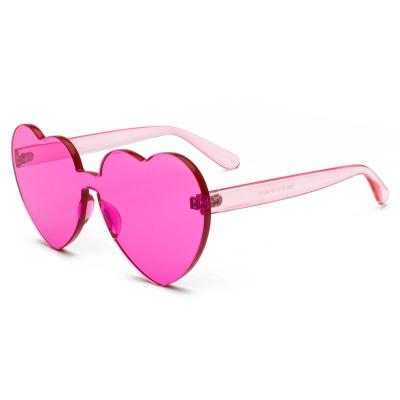 China European and American Fashion Heart Shaped Sunglasses Women's PC One Piece Sunglasses for sale