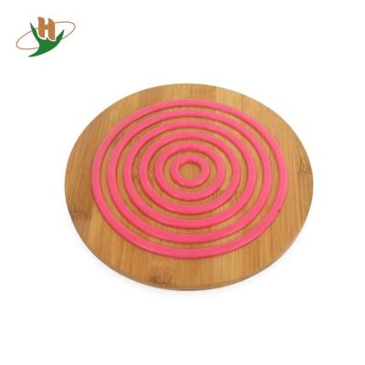 China Sustainable Bamboo Heat Resistant Hot Pads , Round Non Slip Mat For Kitchen Cooking Tripod for sale